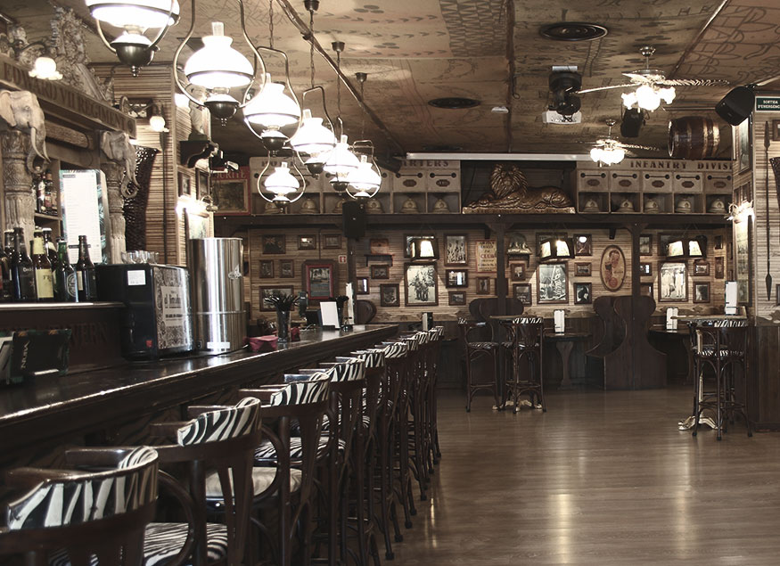 Sala principal de NUBA African Tavern
